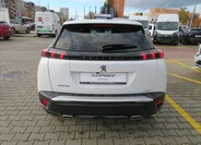 Peugeot 2008 5