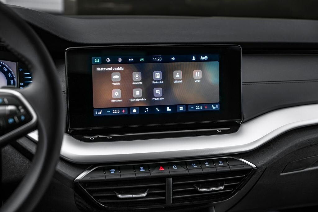 Škoda Octavia Sedan / Limuzína 1,5 l 110 kw