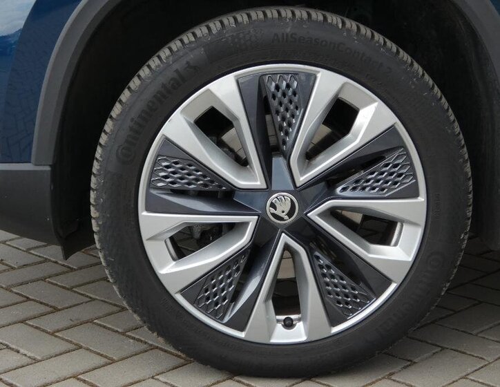 Škoda Karoq SUV / Terénní 1,5 l 110 kw