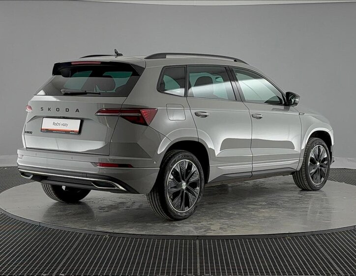 Škoda Karoq SUV / Terénní 1,5 l 110 kw
