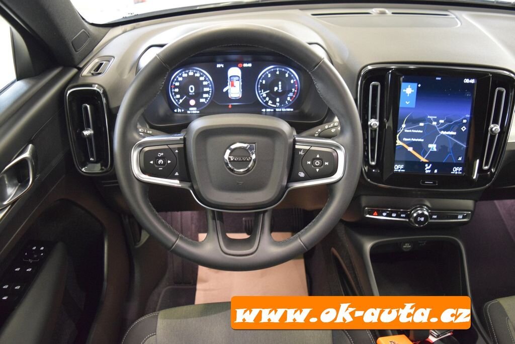 Volvo XC40 SUV 2,0 l 120 kw