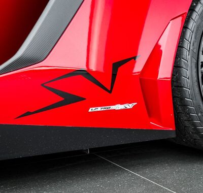 Lamborghini Aventador 17