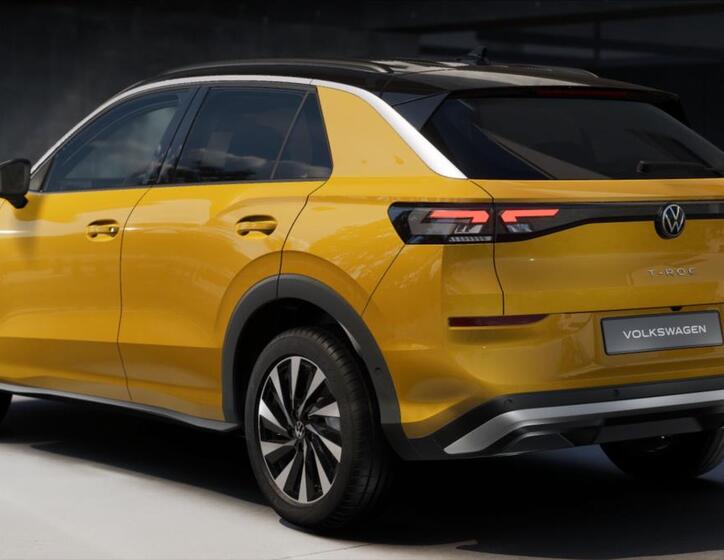 Volkswagen T-Roc 3