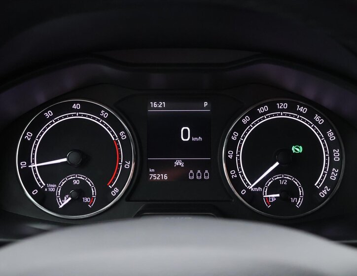 Škoda Kamiq SUV / Terénní 1,5 l 110 kw