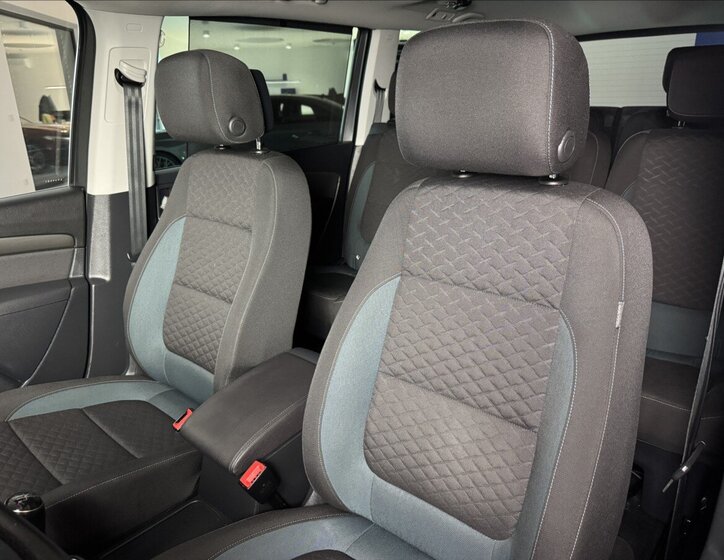 Volkswagen Sharan MPV 2,0 l 110 kw