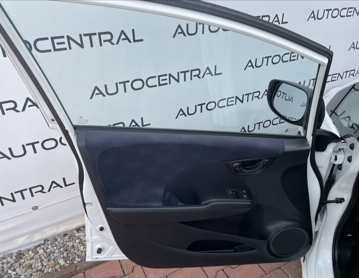 Honda Jazz Hatchback 1,2 l 66 kw