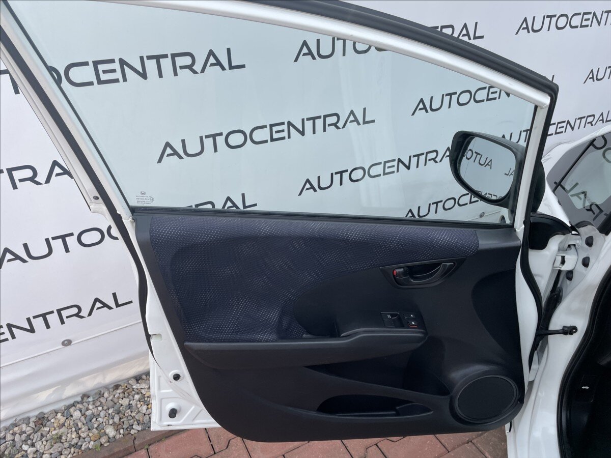 Honda Jazz Hatchback 1,2 l 66 kw