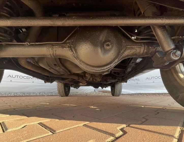 Suzuki Jimny SUV / Terénní 1,3 l 63 kw