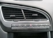 Peugeot 5008 MPV 2,0 l 120 kw