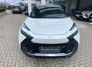 Toyota C-HR SUV / Terénní 2,0 l 145 kw