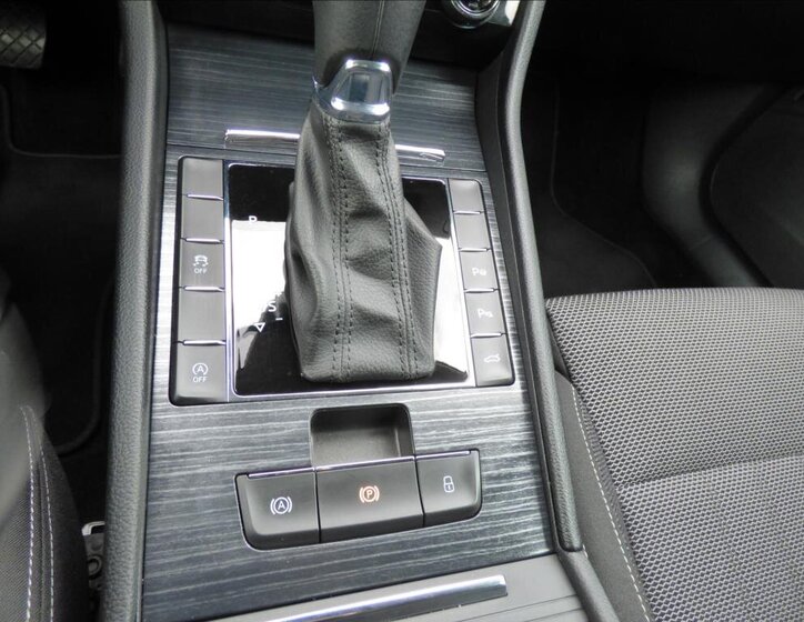 Škoda Superb Kombi 2,0 l 147 kw