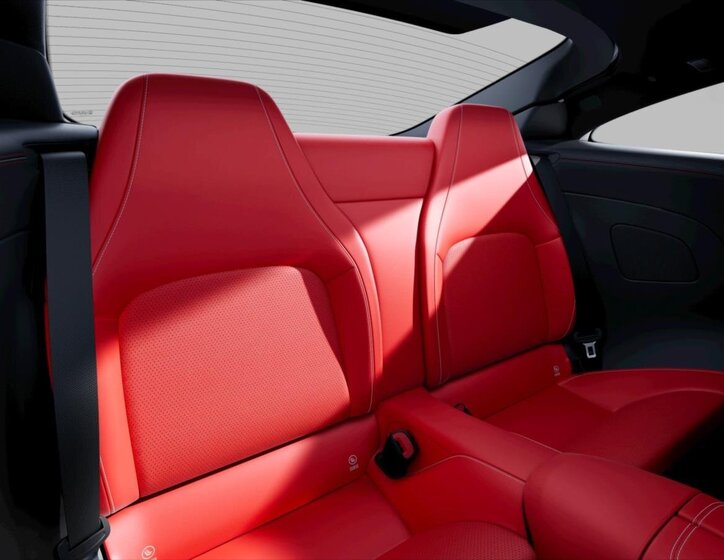 Mercedes-Benz Ostatní 8