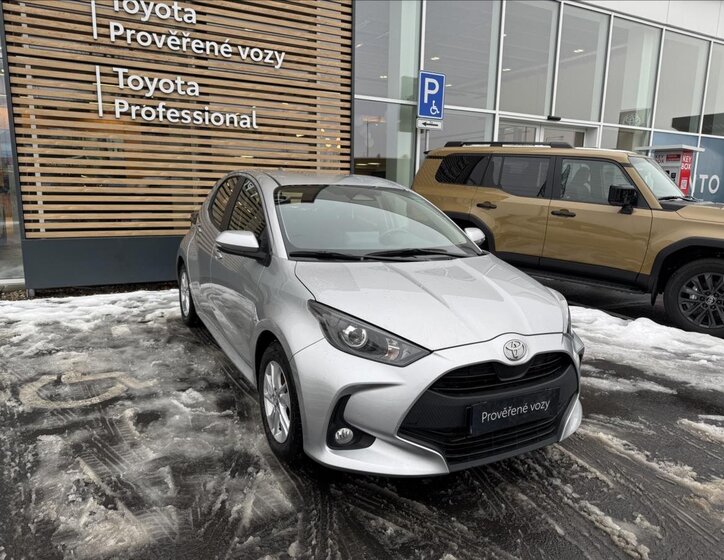 Toyota Yaris Hatchback 1,5 l 68 kw