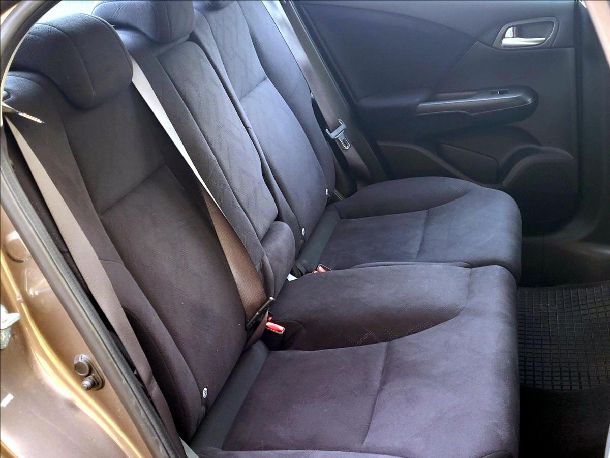 Honda Civic Hatchback 1,8 l 104 kw