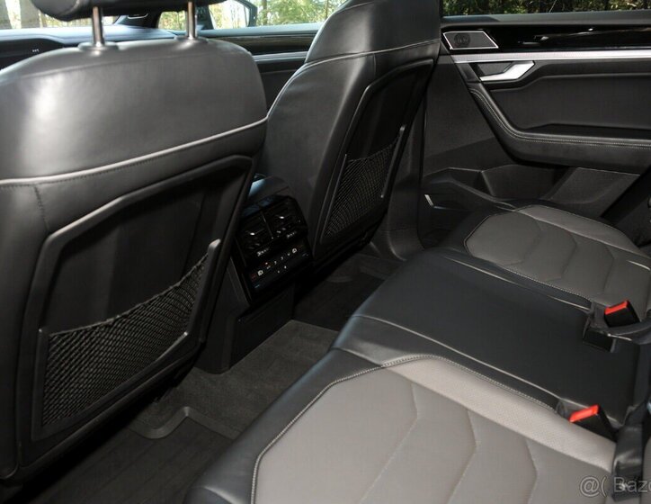 Volkswagen Touareg SUV / Terénní 0,0 252 kw