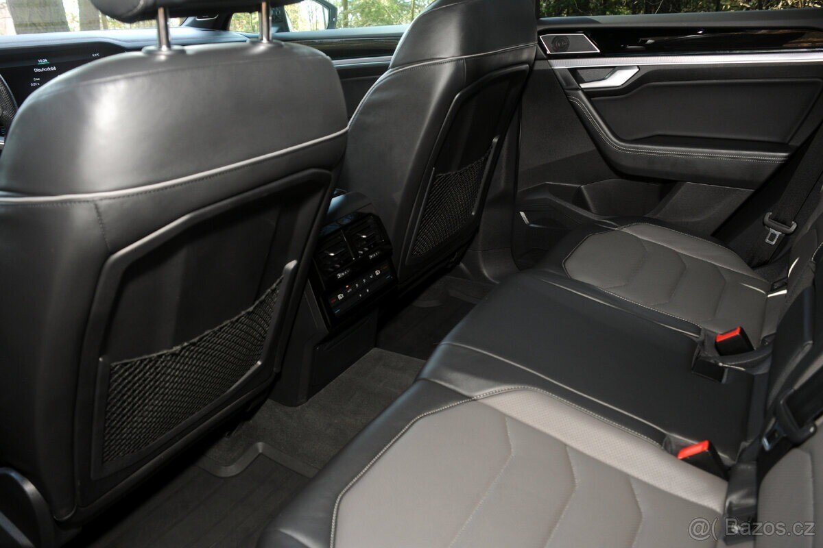 Volkswagen Touareg SUV / Terénní 0,0 252 kw