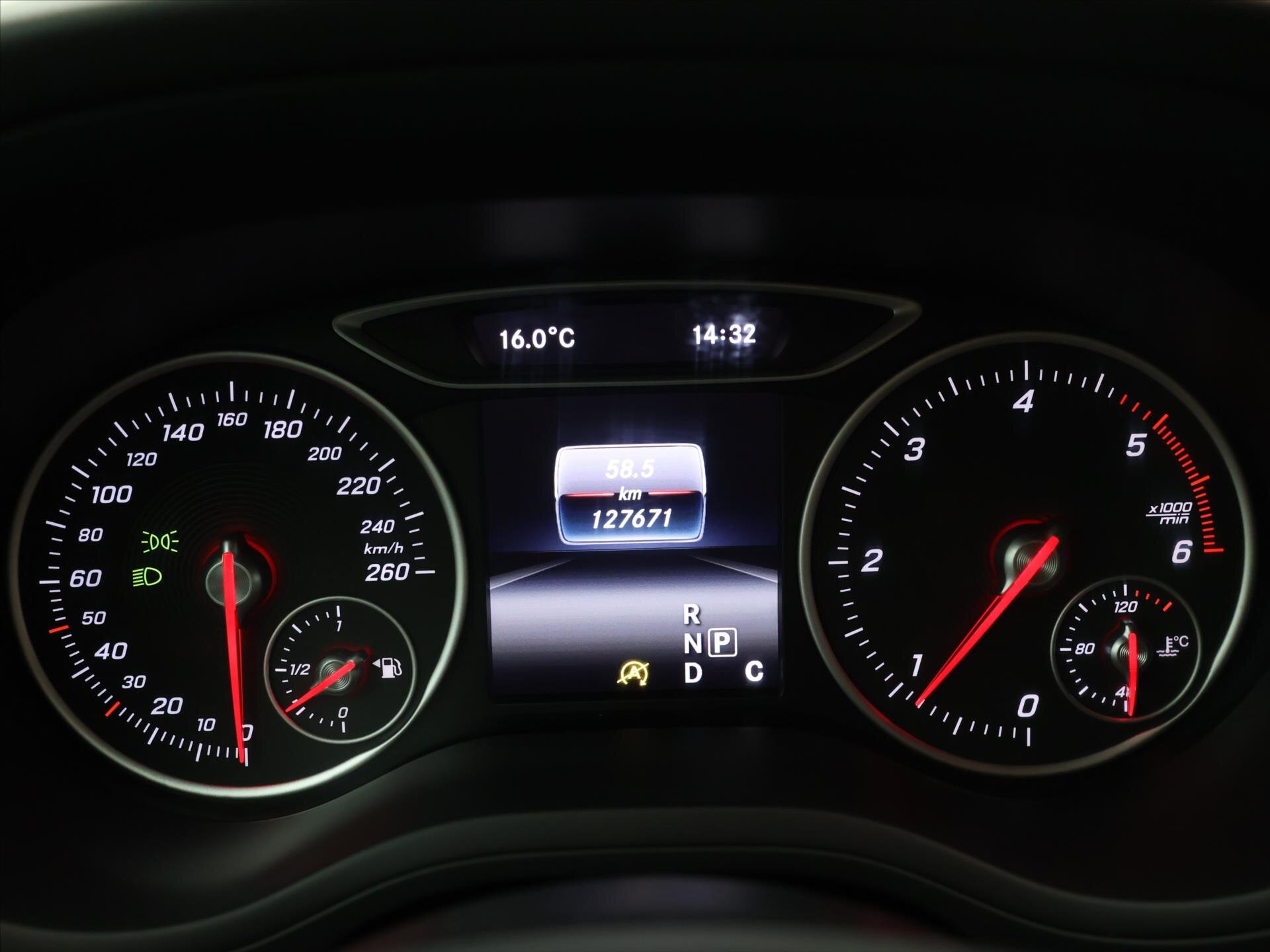 Mercedes-Benz Třídy B MPV 1,5 l 80 kw