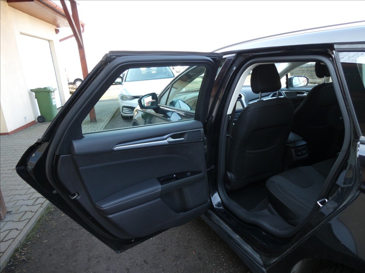 Ford Mondeo Kombi 2,0 l 110 kw