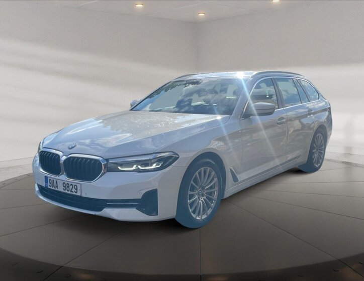 BMW Řada 5 Kombi 3,0 l 210 kw