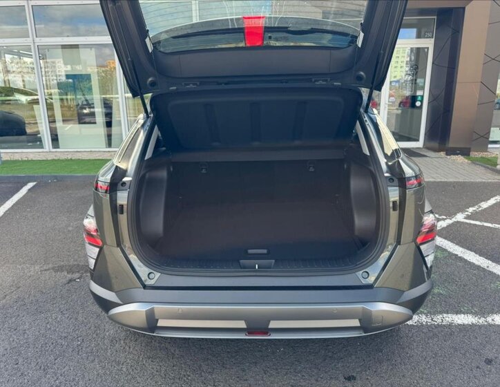 Hyundai Kona SUV 998,0 85 kw