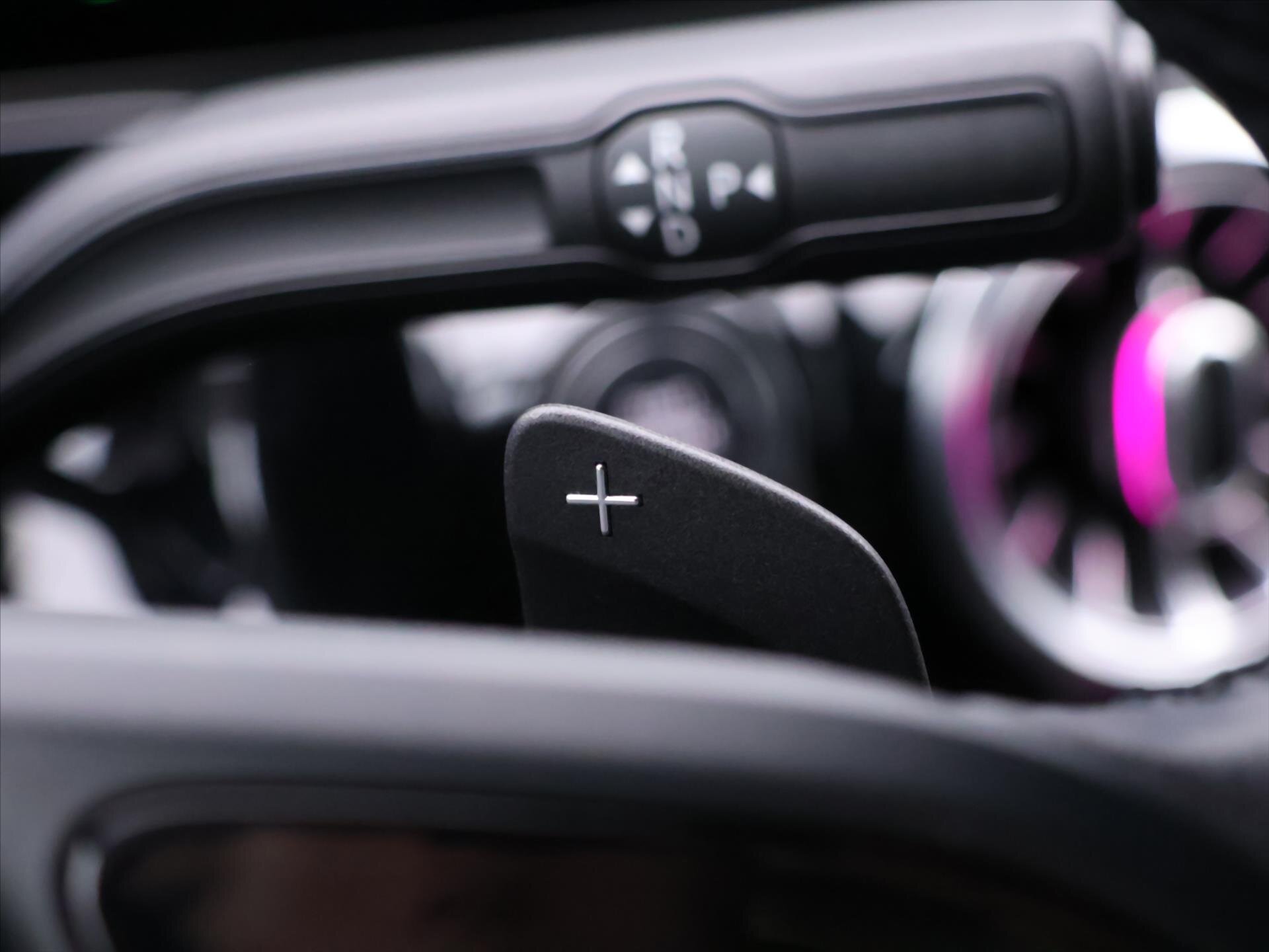 Mercedes-Benz Třídy B Hatchback 2,0 l 110 kw