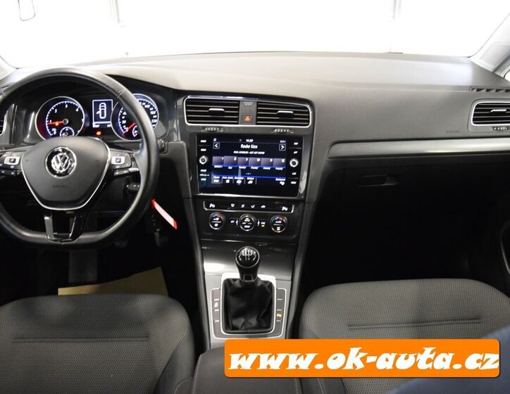 Volkswagen Golf Kombi 1,6 l 85 kw