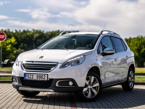 Peugeot 2008 SUV / Terénní 1,2 l 60 kw