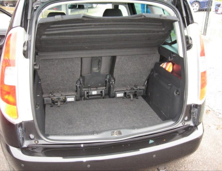 Škoda Roomster Kombi 1,4 l 63 kw