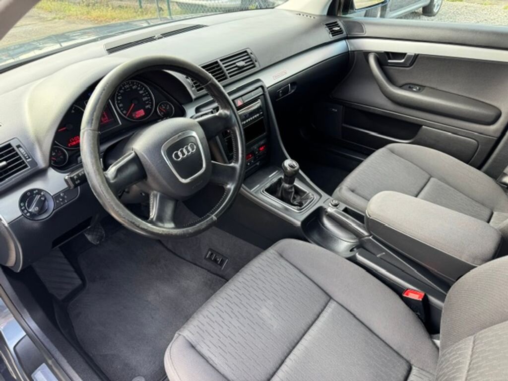 Audi A4 Kombi 2,0 l 103 kw