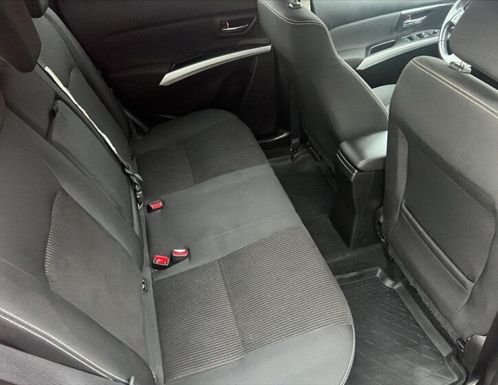 Suzuki SX4 S-Cross SUV 998,0 82 kw