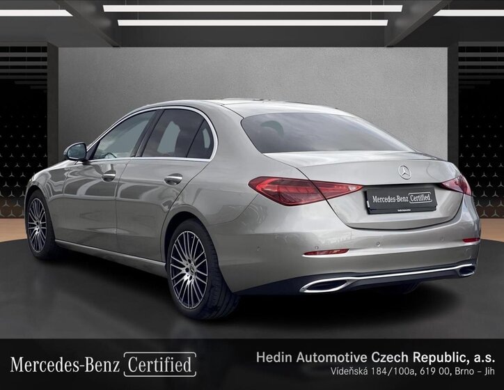 Mercedes-Benz Třídy C Sedan 1,5 l 150 kw