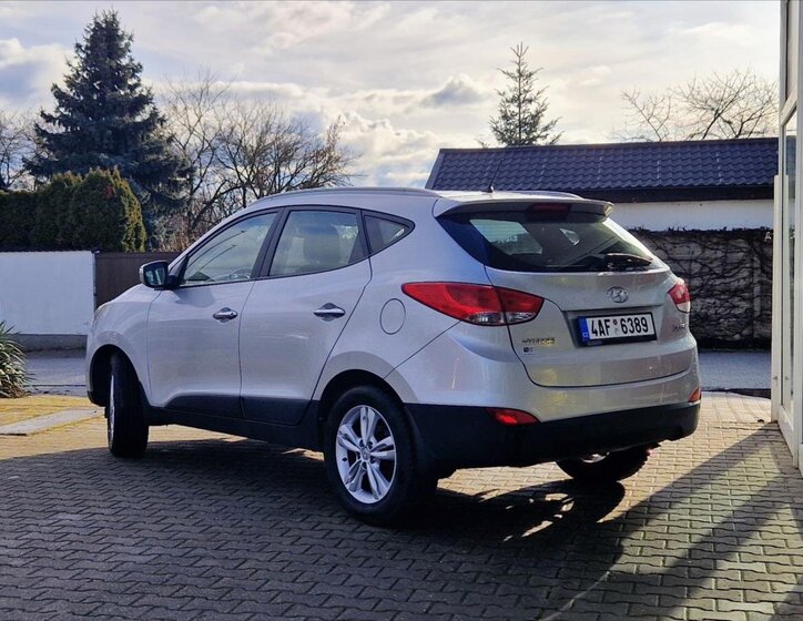 Hyundai ix35 SUV / Terénní 1,6 l 99 kw