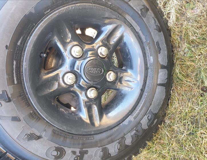 Land Rover Defender 43