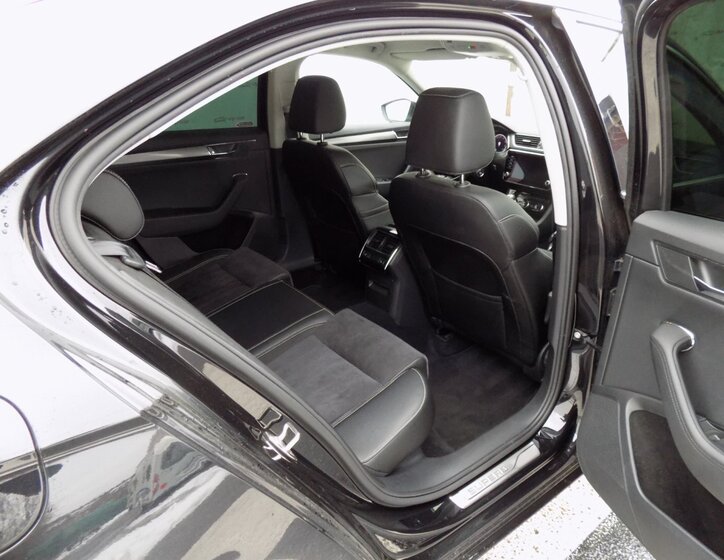 Škoda Superb Sedan 2,0 l 206 kw