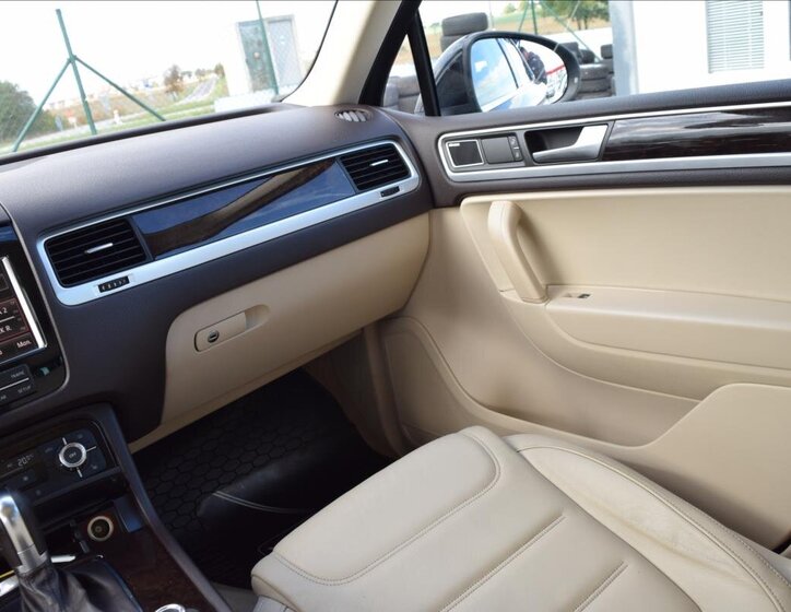 Volkswagen Touareg 34