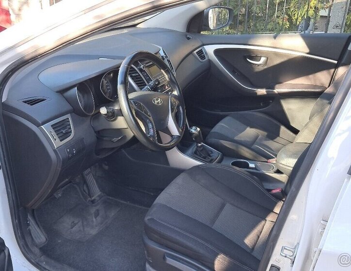 Hyundai i30 Kombi 0,0 88 kw