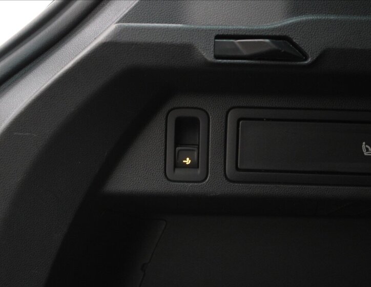 Volkswagen Tiguan SUV 2,0 l 140 kw