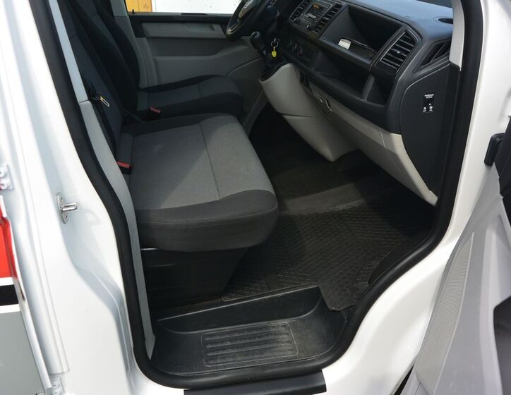 Volkswagen Transporter 28