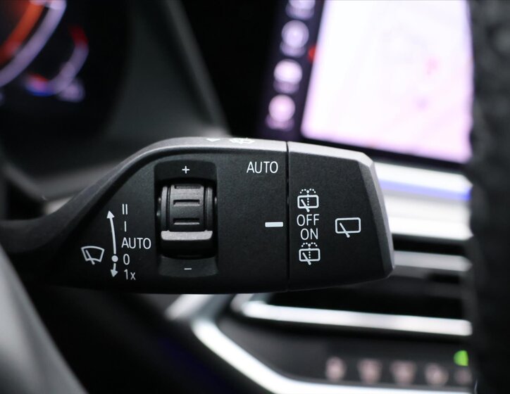 BMW X5 SUV / Terénní 3,0 l 245 kw