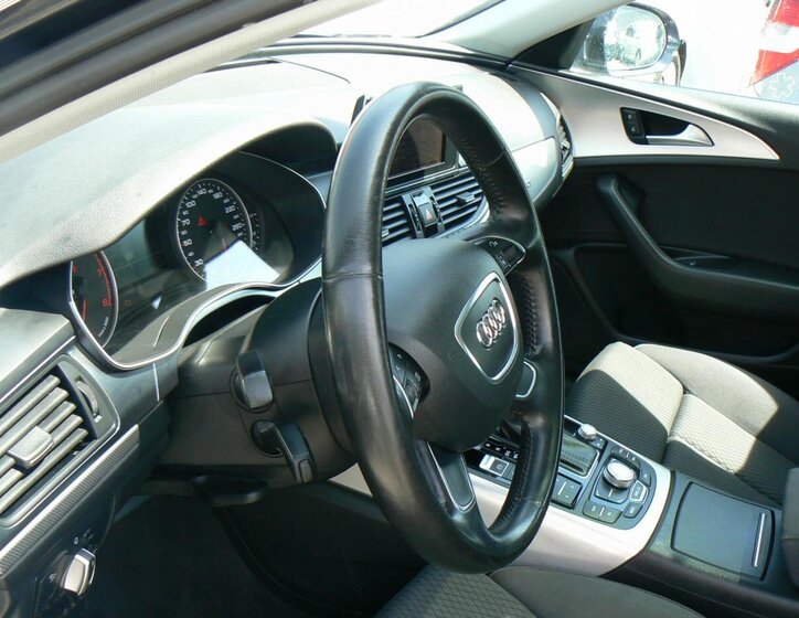 Audi A6 Kombi 2,8 l 150 kw