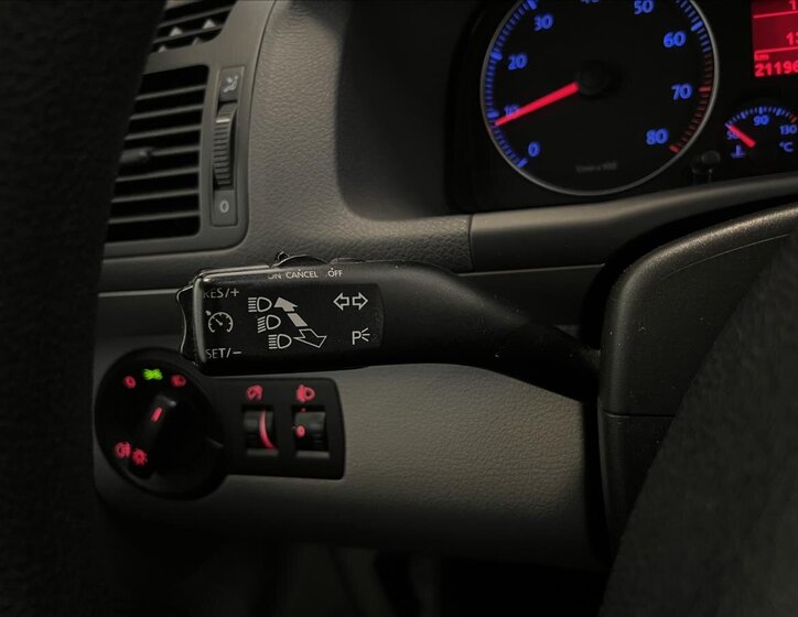 Volkswagen Touran 11