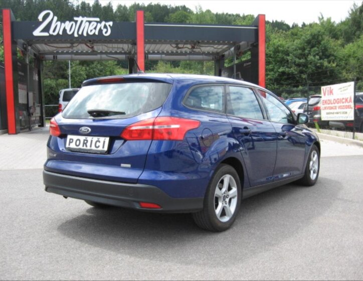 Ford Focus 6