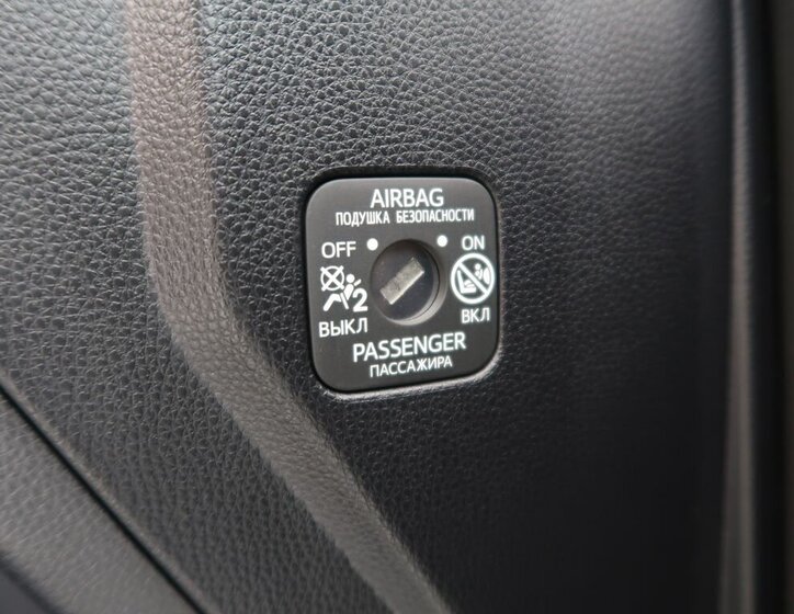 Toyota Land Cruiser SUV / Terénní 2,8 l 151 kw