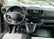 Peugeot Traveller 9