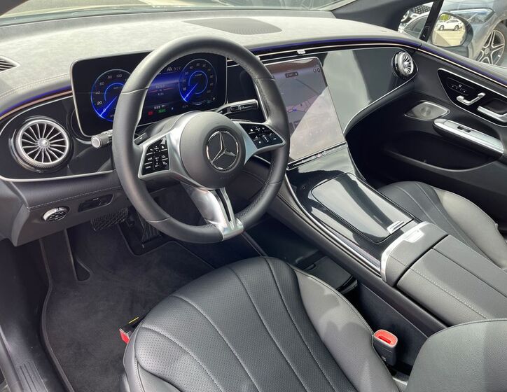 Mercedes-Benz EQE 12