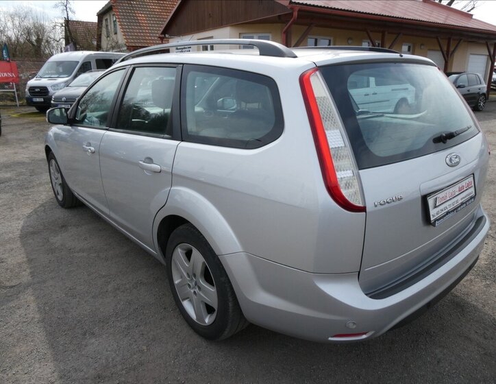 Ford Focus Kombi 1,6 l 74 kw
