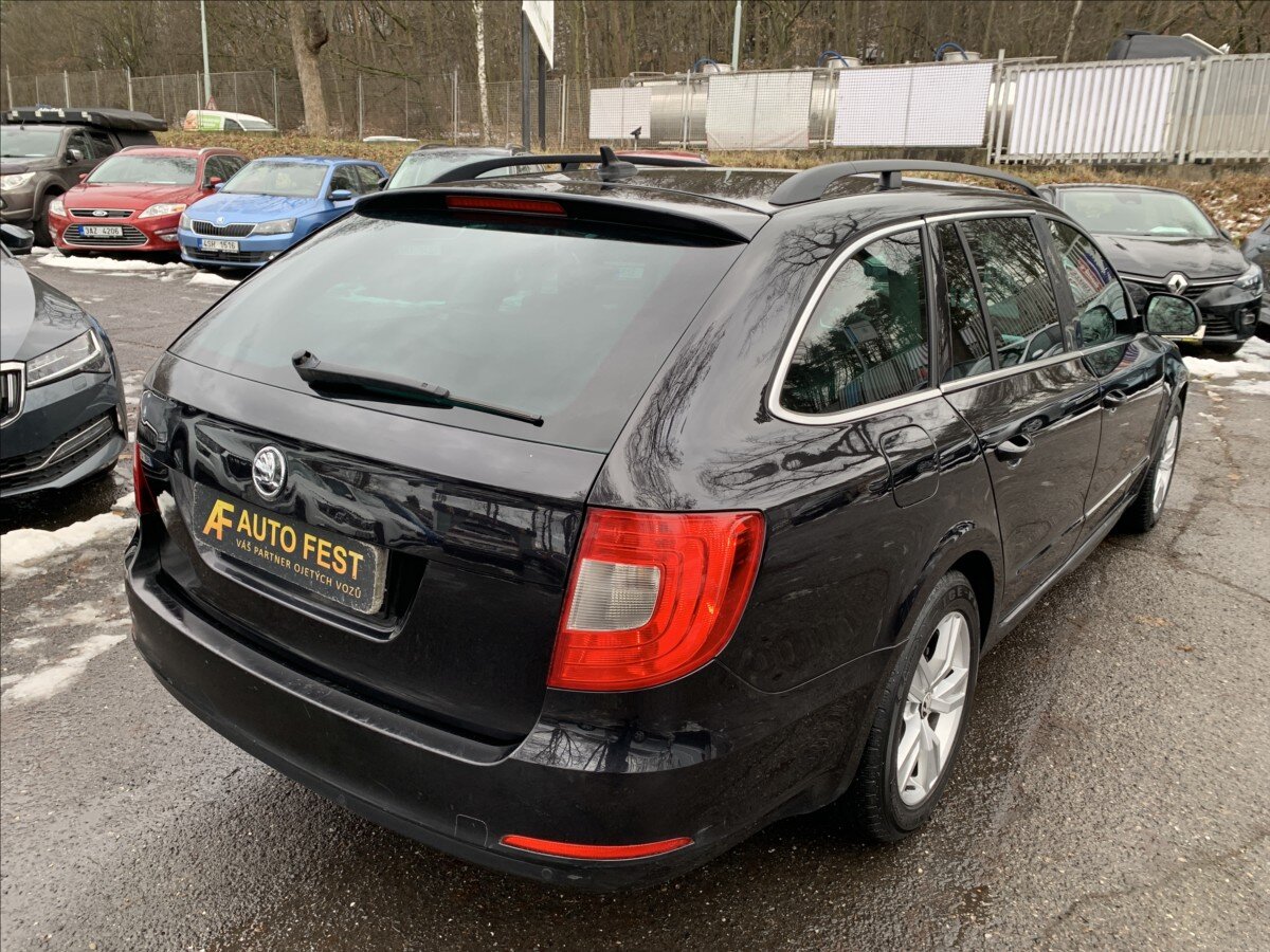 Škoda Superb Kombi 1,6 l 77 kw