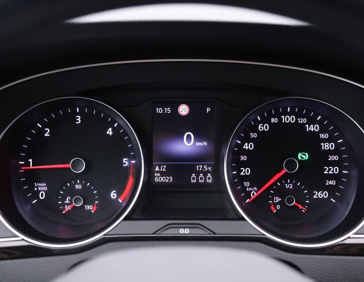 Volkswagen Passat Kombi 2,0 l 110 kw