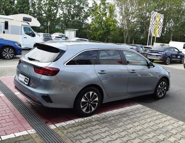 KIA Ceed 3