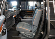 Jeep Grand Wagoneer 35